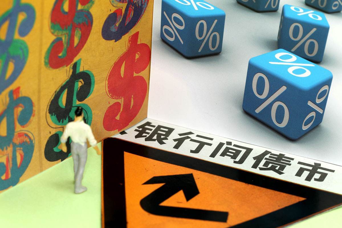 市委政法委召开2025年第1次全体（扩大）会议